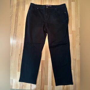 Gloria Vanderbilt Women's Amanda Jeans Short 16W